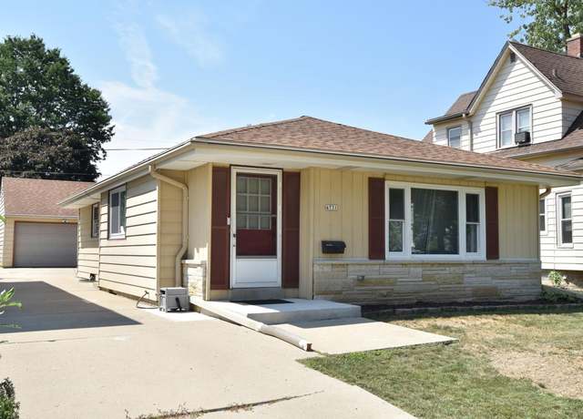 Property at 4731 N 127th St, Butler, WI 53007, 3 beds, 1.5 baths