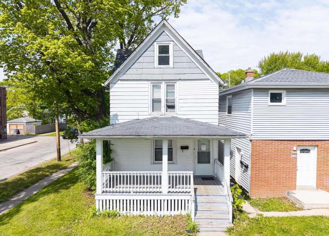 Property at 5403 N 37th St, Milwaukee, WI 53209, 4 beds, 2 baths