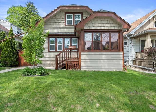 Property at 2049 S 77th St, West Allis, WI 53219, 5 beds, 2 baths
