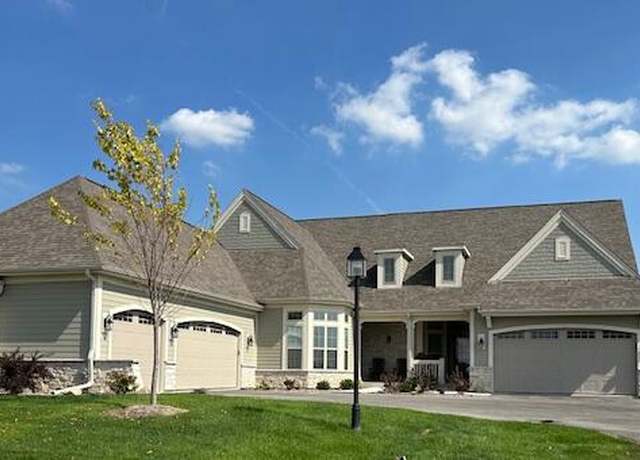 Property at 1527 Sandhill Blvd Unit 12D, Hartland, WI 53029, 2 beds, 2 baths