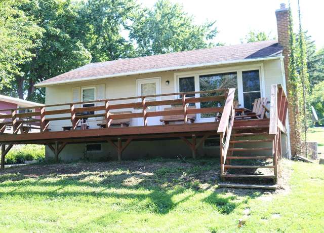 Property at N5183 Wildcat Rd, Iron Ridge, WI 53035, 4 beds, 2 baths