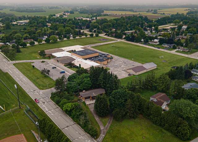 Property at 506 Kennedy Ave, Howards Grove, WI 53083