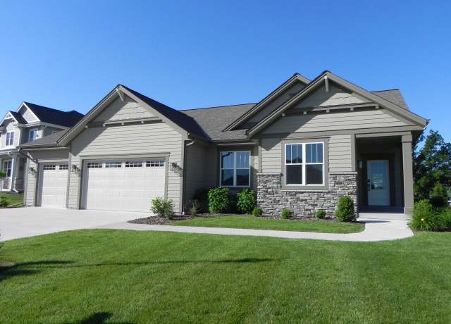 Property at S54W25503 Pebble Brook Ct, Waukesha, WI 53189, 3 beds, 2.5 baths