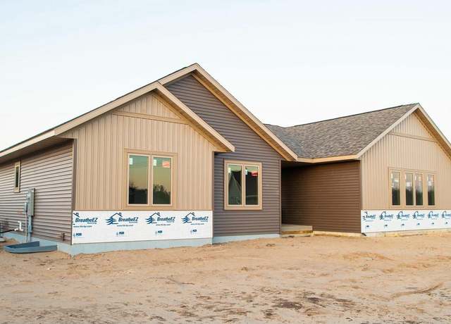 Property at 1104 Boldon Ave, Sparta, WI 54656, 3 beds, 2 baths