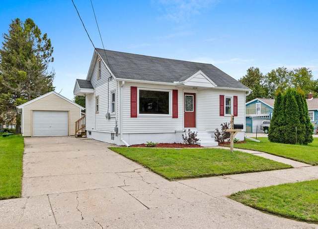Property at 2717 13th St, Two Rivers, WI 54241, 4 beds, 2 baths