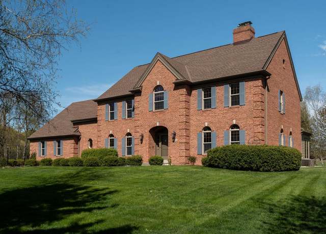 Property at 5623 River Hills Rd, Racine, WI 53402, 4 beds, 5.5 baths