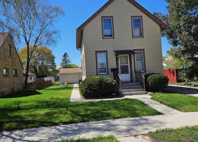 Property at 2418 S 8th St, Sheboygan, WI 53081, 4 beds, 1 bath