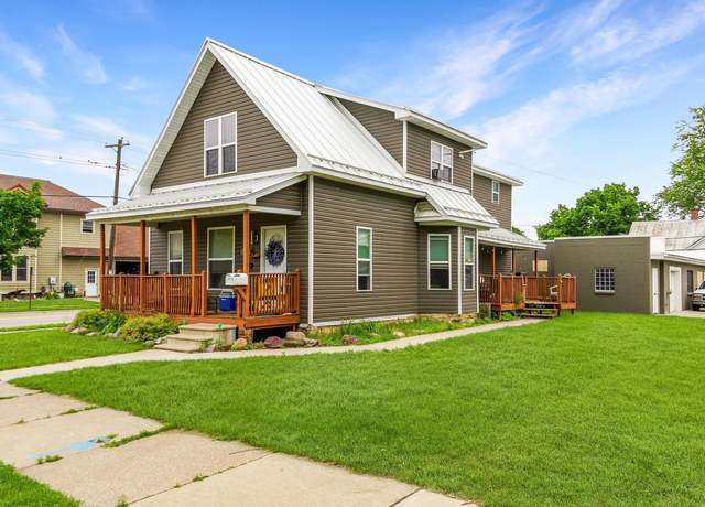 Property at 1552 Loomis St, La Crosse, WI 54603