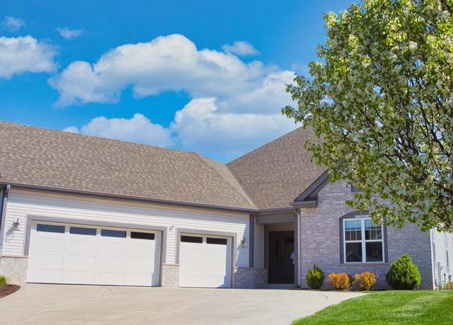 Property at W195N5814 Deer Park Ct, Menomonee Falls, WI 53051, 3 beds, 2 baths