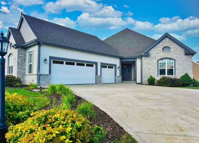 Property at W195N5814 Deer Park Ct, Menomonee Falls, WI 53051, 3 beds, 2 baths