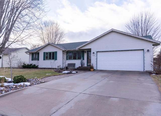 Property at 3006 Locust Avenue South Ave, Holmen, WI 54636, 4 beds, 3 baths