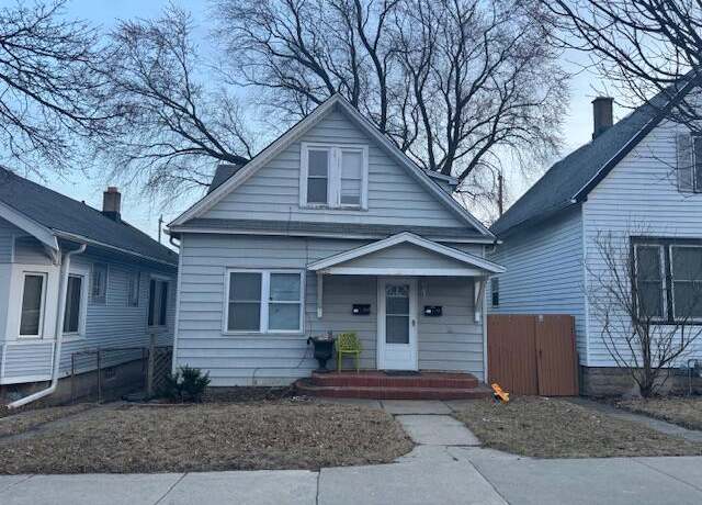 Property at 3725 E Plankinton Ave #3727, Cudahy, WI 53110, 5 beds, 2 baths
