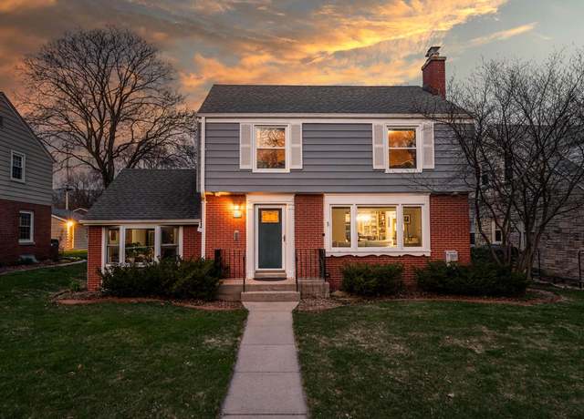 Property at 2764 N 90th St, Milwaukee, WI 53222, 3 beds, 1.5 baths