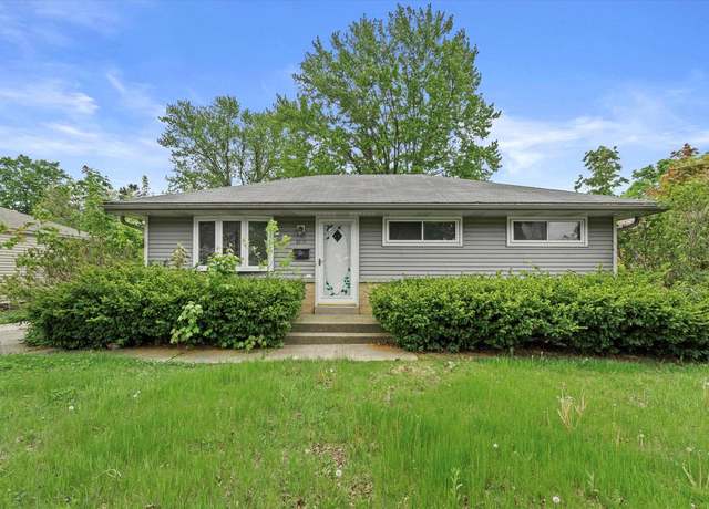 Property at 8919 W Custer Ave, Milwaukee, WI 53225, 3 beds, 1.5 baths