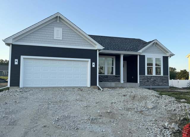 Property at 4330 20th St, Kenosha, WI 53144, 3 beds, 2 baths