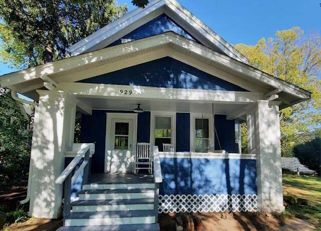 Property at 929 3rd Ave, Eau Claire, WI 54703, 4 beds, 2 baths