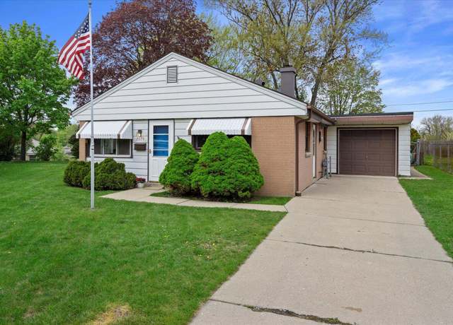 Property at 2829 S 56th Ct, Milwaukee, WI 53219, 3 beds, 1 bath