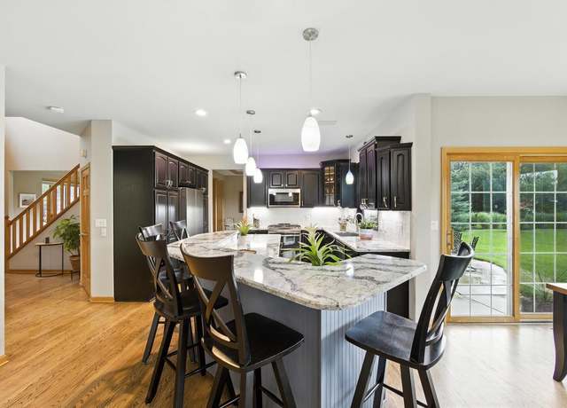 Property at 628 Sedge Meadow Ct, Oconomowoc, WI 53066, 4 beds, 3.5 baths