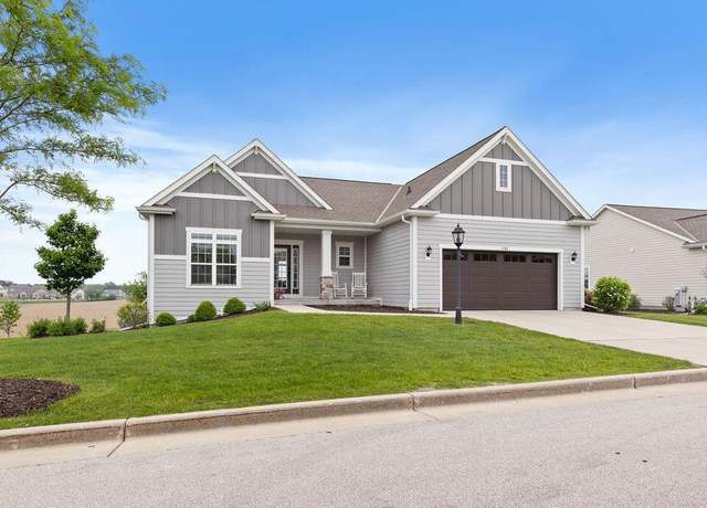 Property at 1386 Overlook Cir, Hartland, WI 53029, 4 beds, 3 baths