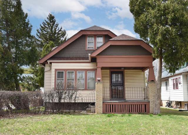 Property at 4503 N 28th St, Milwaukee, WI 53209, 4 beds, 1 bath