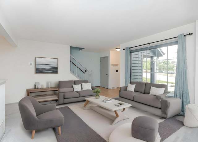 Property at 395 Lexington Ct Unit B, Pewaukee, WI 53072, 2 beds, 1.5 baths