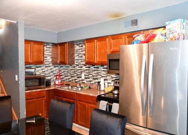 Property at 8930 N 95th St Unit A, Milwaukee, WI 53224, 4 beds, 1.5 baths