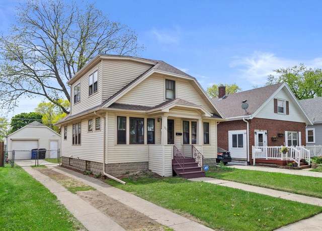 Property at 901 William St, Racine, WI 53402, 4 beds, 1 bath