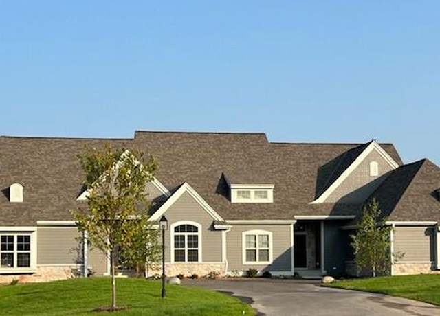 Property at 1537 Sandhill Blvd Unit 16C, Hartland, WI 53029, 3 beds, 2 baths