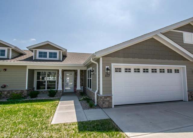 Property at 1117 Anchor Ave, West Bend, WI 53095, 2 beds, 2 baths