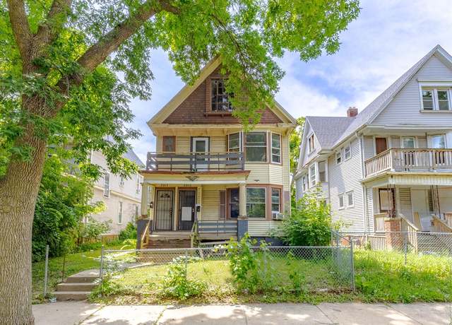Property at 3913 W Walnut St #3915, Milwaukee, WI 53208, 6 beds, 2 baths