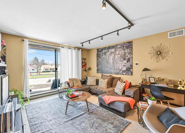 Property at 3609 N Tucker Pl #105, Milwaukee, WI 53222, 2 beds, 2 baths