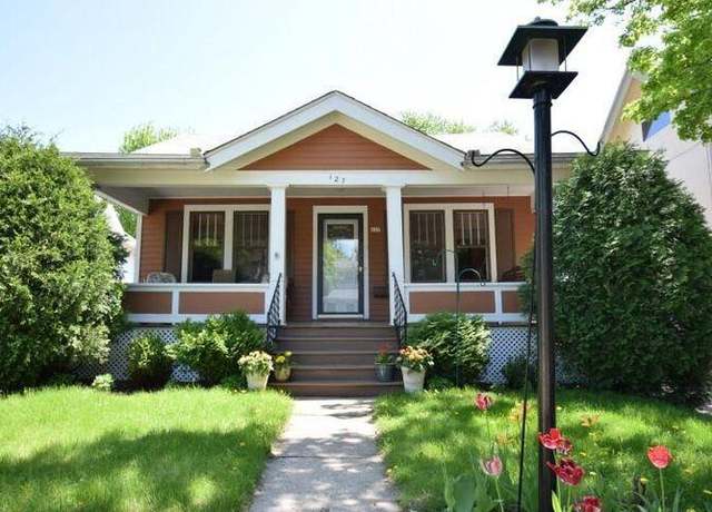Property at 127 S James St, Waukesha, WI 53186, 3 beds, 1 bath