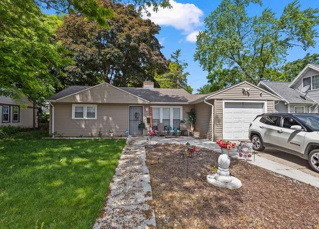 Property at 3733 N 60th St, Milwaukee, WI 53216, 2 beds, 1 bath