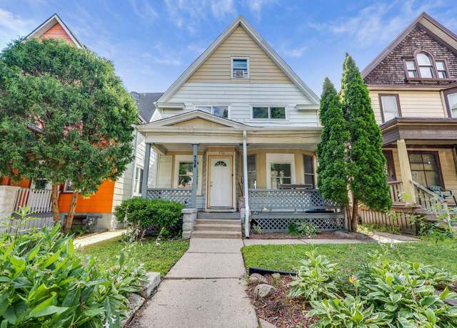 Property at 734 S 30th St, Milwaukee, WI 53215, 5 beds, 2.5 baths