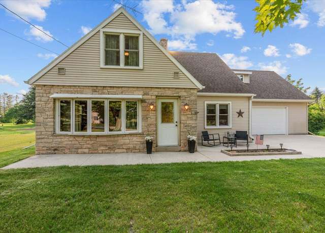 Property at 1236 N Westview St, Cleveland, WI 53015, 5 beds, 2 baths