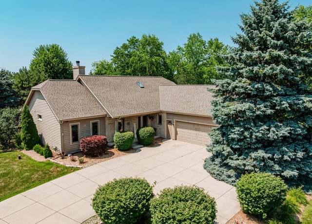 Property at W279N5331 Hanover Hill Ct, Lisbon, WI 53089, 3 beds, 2.5 baths