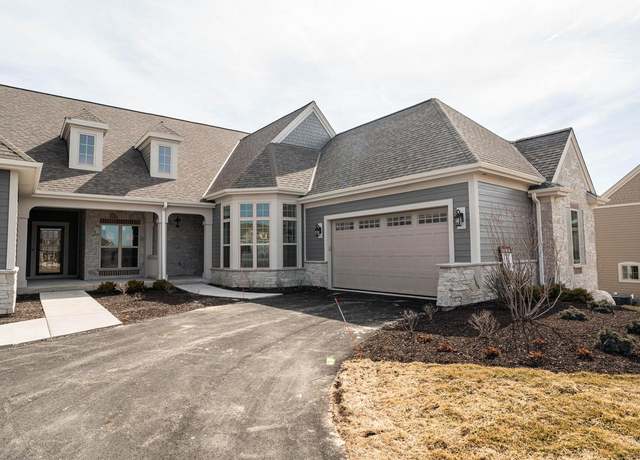 Property at 1541 Lookout Ct Unit 56D, Hartland, WI 53029, 3 beds, 2 baths
