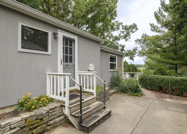 Property at W302S10167 Oconee Dr, Mukwonago, WI 53149, 2 beds, 1 bath