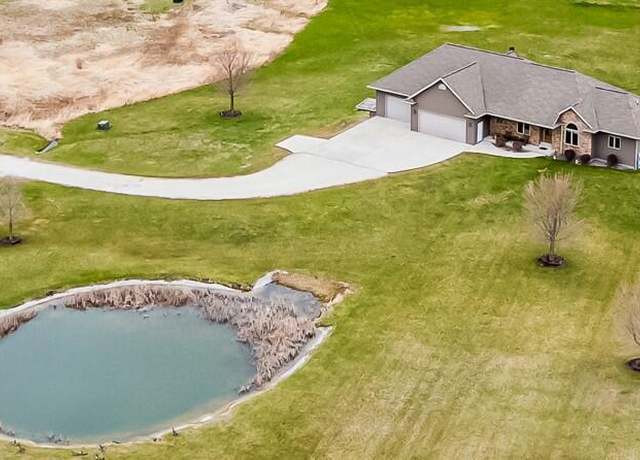 Property at 4527 Harley Rd, Manitowoc, WI 54220, 4 beds, 4 baths