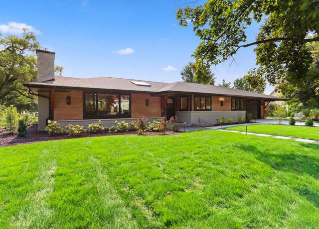 Property at 1600 Evergreen Ln, Lake Geneva, WI 53147, 4 beds, 3 baths