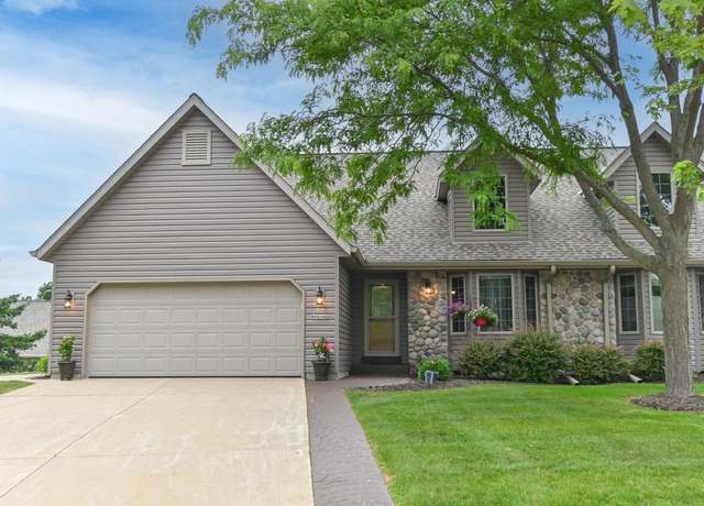 Property at W203N16149 Pin Oak Cir, Jackson, WI 53037, 2 beds, 2 baths