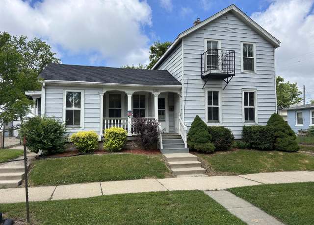Property at 1232 Erie St, Racine, WI 53402, 3 beds, 1 bath