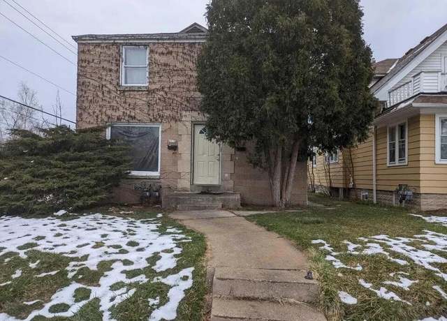 Property at 4368 N 19th Pl, Milwaukee, WI 53209, 4 beds, 2 baths