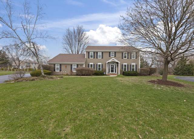 Property at W237N3188 Littlefield Ct, Pewaukee, WI 53072, 4 beds, 3.5 baths