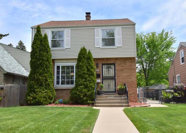 Property at 4354 N 63rd St, Milwaukee, WI 53216, 3 beds, 1.5 baths