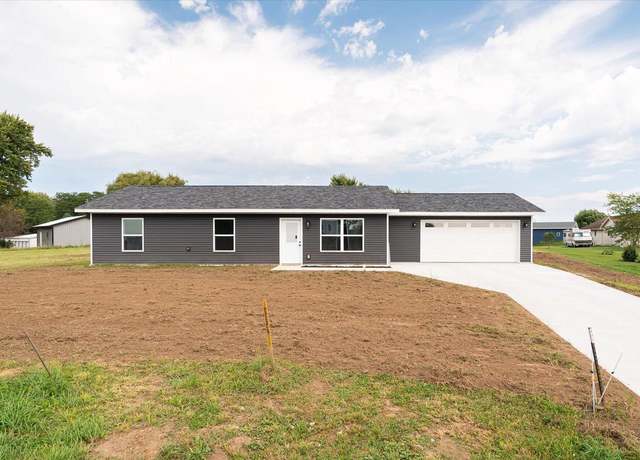 Property at 104 Pedretti Pl, Westby, WI 54667, 3 beds, 2 baths