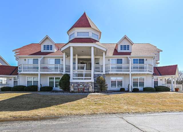Property at 2237 Landings Ln #2237, Delavan, WI 53115, 1 bed, 1 bath