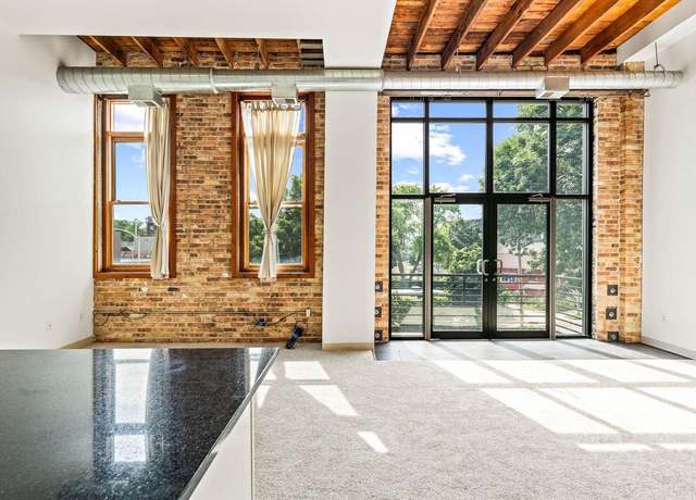 Property at 306 E Lincoln Ave #7, Milwaukee, WI 53207, 1 bed, 1 bath