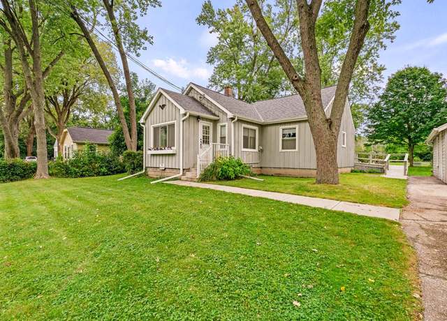 Property at S17W22189 Anoka Ave, Waukesha, WI 53186, 3 beds, 1 bath