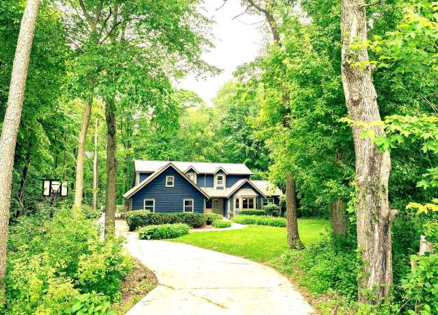 Property at W290N9483 Dieball Rd, Colgate, WI 53017, 3 beds, 2.5 baths